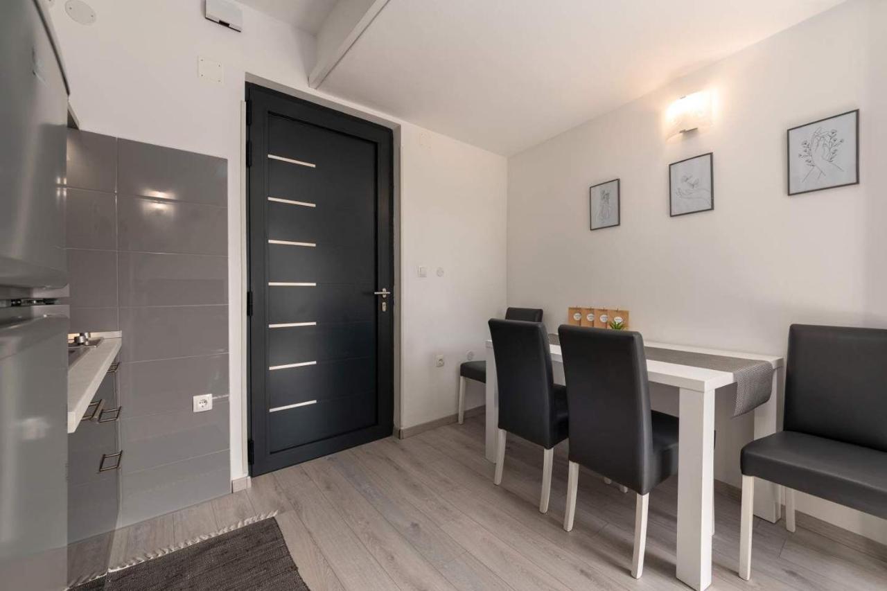 Apartmani Astrid Rabac Buitenkant foto