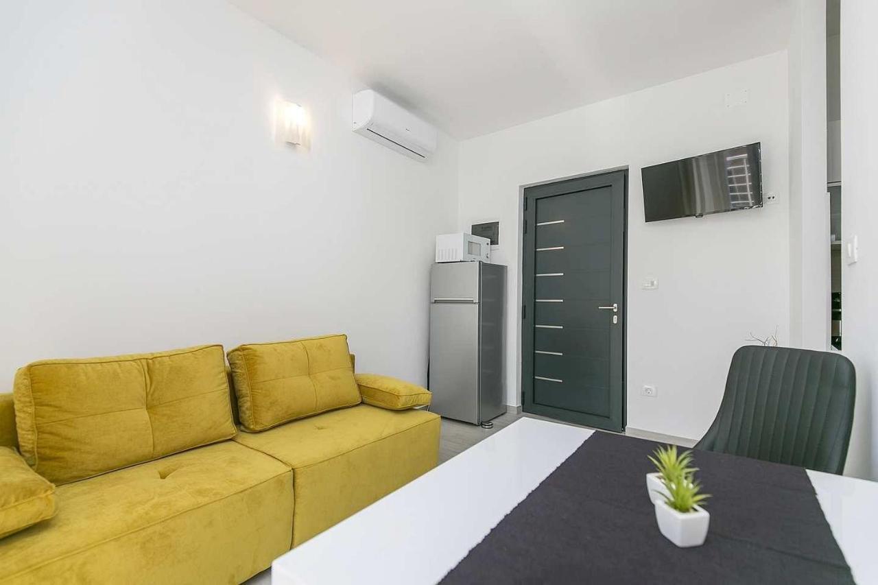 Apartmani Astrid Rabac Buitenkant foto